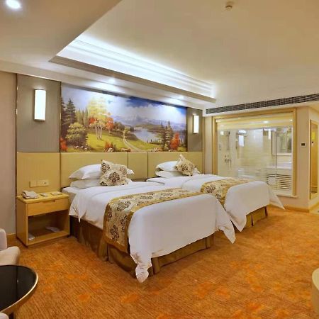 Vienna International Hotel Nanning Zoo Екстериор снимка